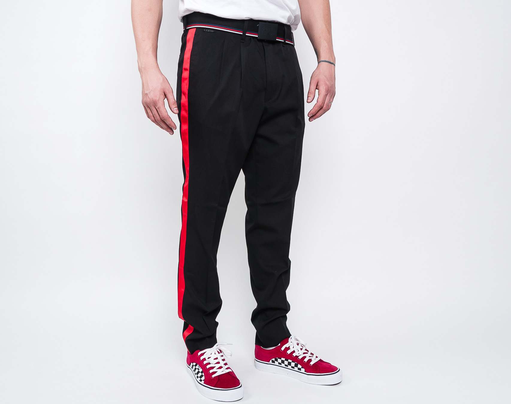 Kalhoty Guess Alvin Jet Black A996