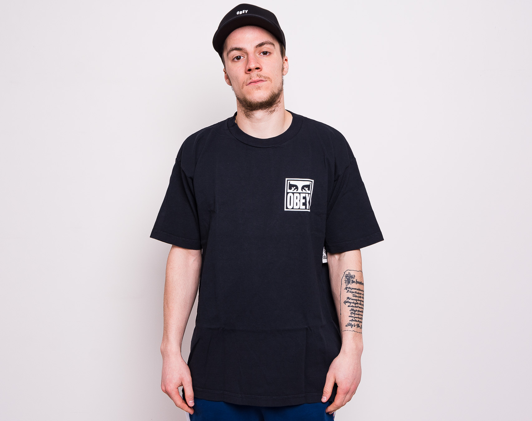 Triko OBEY Eyes Icon Tee Off Black 166911874-OBK