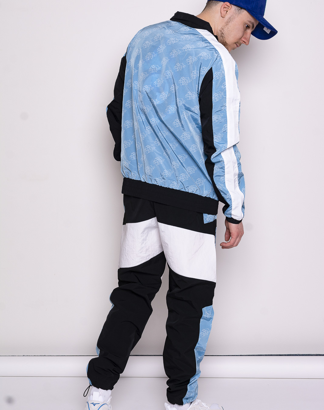 Bunda Pink Dolphin Mr. Positive Windbreaker Light Blue PS1966MWLB