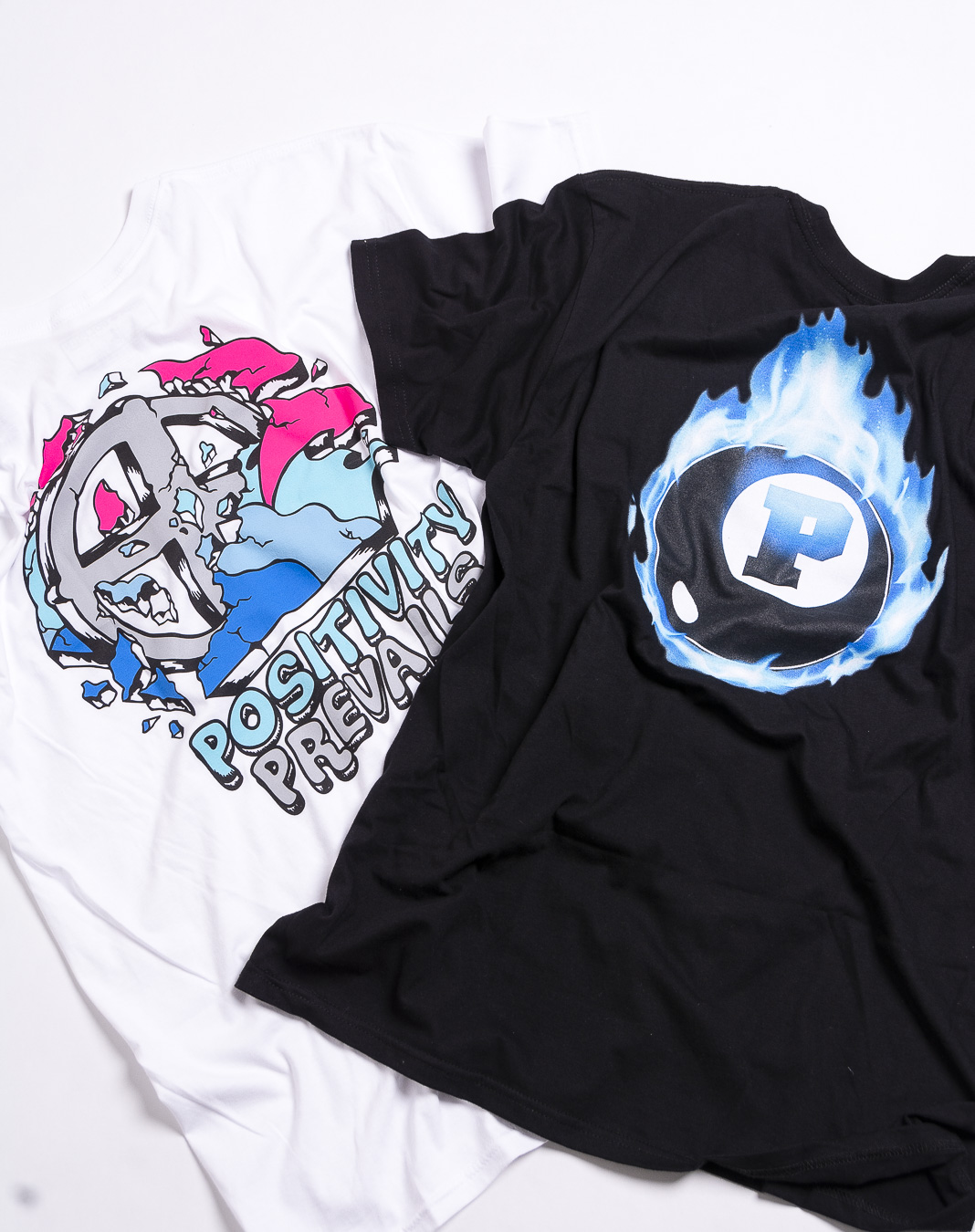 Triko Pink Dolphin 8 Ball Flame Tee Black PS119118BFBL