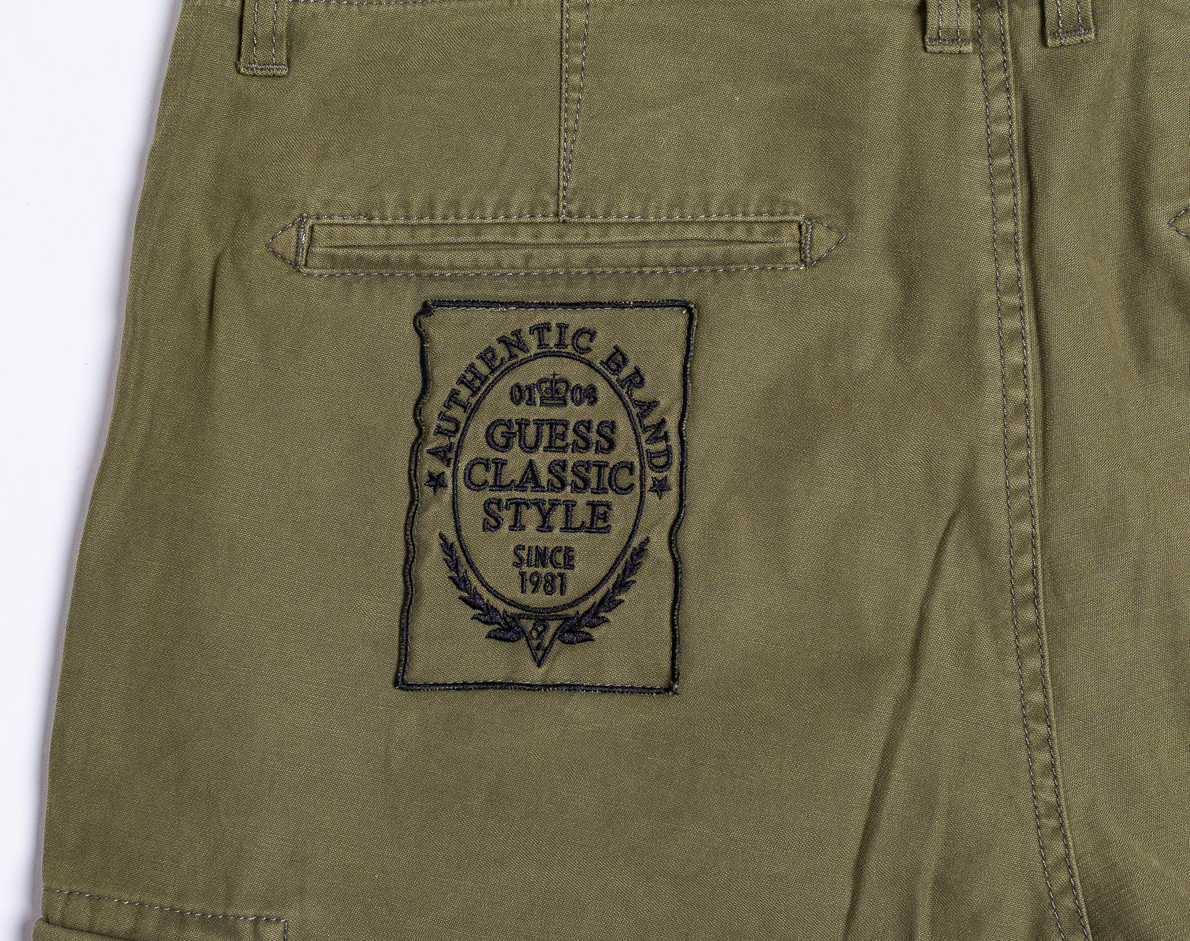 Kraťasy Guess Heat Short M92D02WBFW0-G8J6