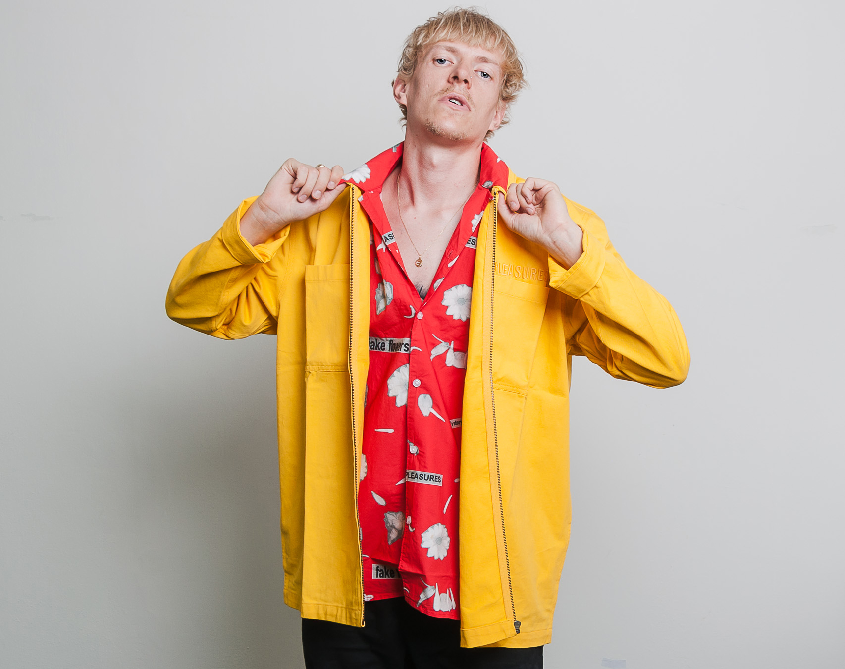 Košile Pleasures Fake Flowers Camp Shirt Red