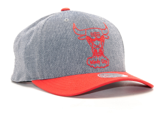 Kšiltovka Mitchell & Ness Link Flexfit 110 Chicago Bulls Grey/Red Snapback