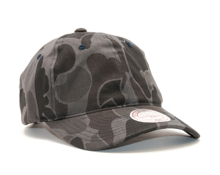 Kšiltovka Mitchell & Ness Camo Slouch Black Camo Strapback