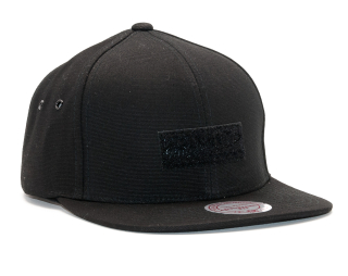 Kšiltovka Mitchell & Ness Force Black Strapback