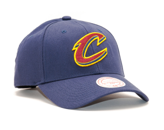 Kšiltovka Mitchell & Ness Team Logo Low Pro Cleveland Cavaliers Navy Snapback