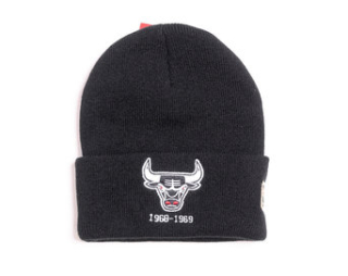 Kulich Mitchell & Ness Chicago Bulls Hardwood Classic Team Logo Knit Black