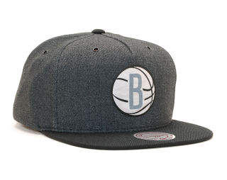 Kšiltovka Mitchell & Ness Brooklyn Nets Hardwood Classic Woven Reflective Charcoal/Black Snapback