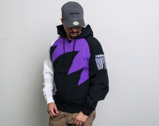 Bunda pánská Mitchell & Ness Toronto Raptors Shark Tooth Jacket Black/Purple/White