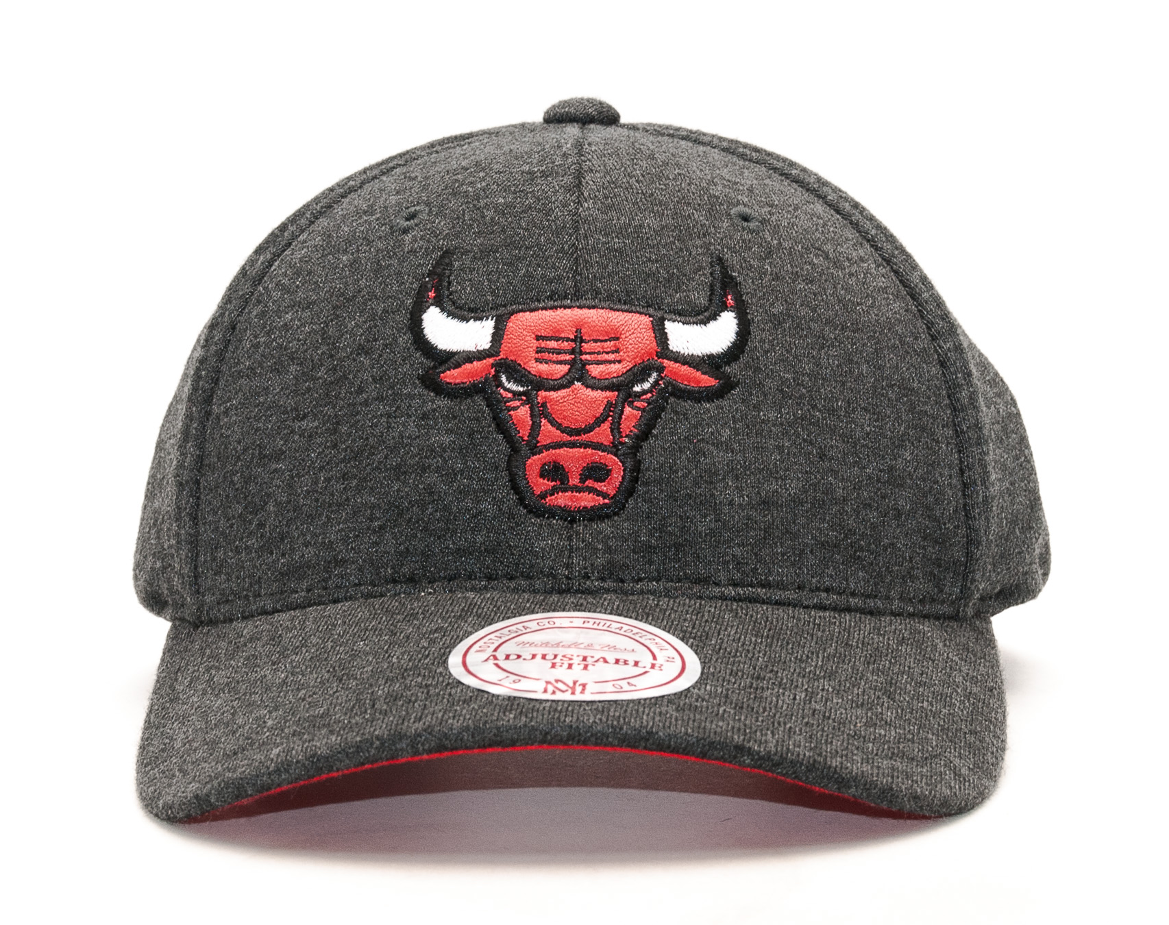 Kšiltovka Mitchell & Ness Sweat Chicago Bulls Black Snapback