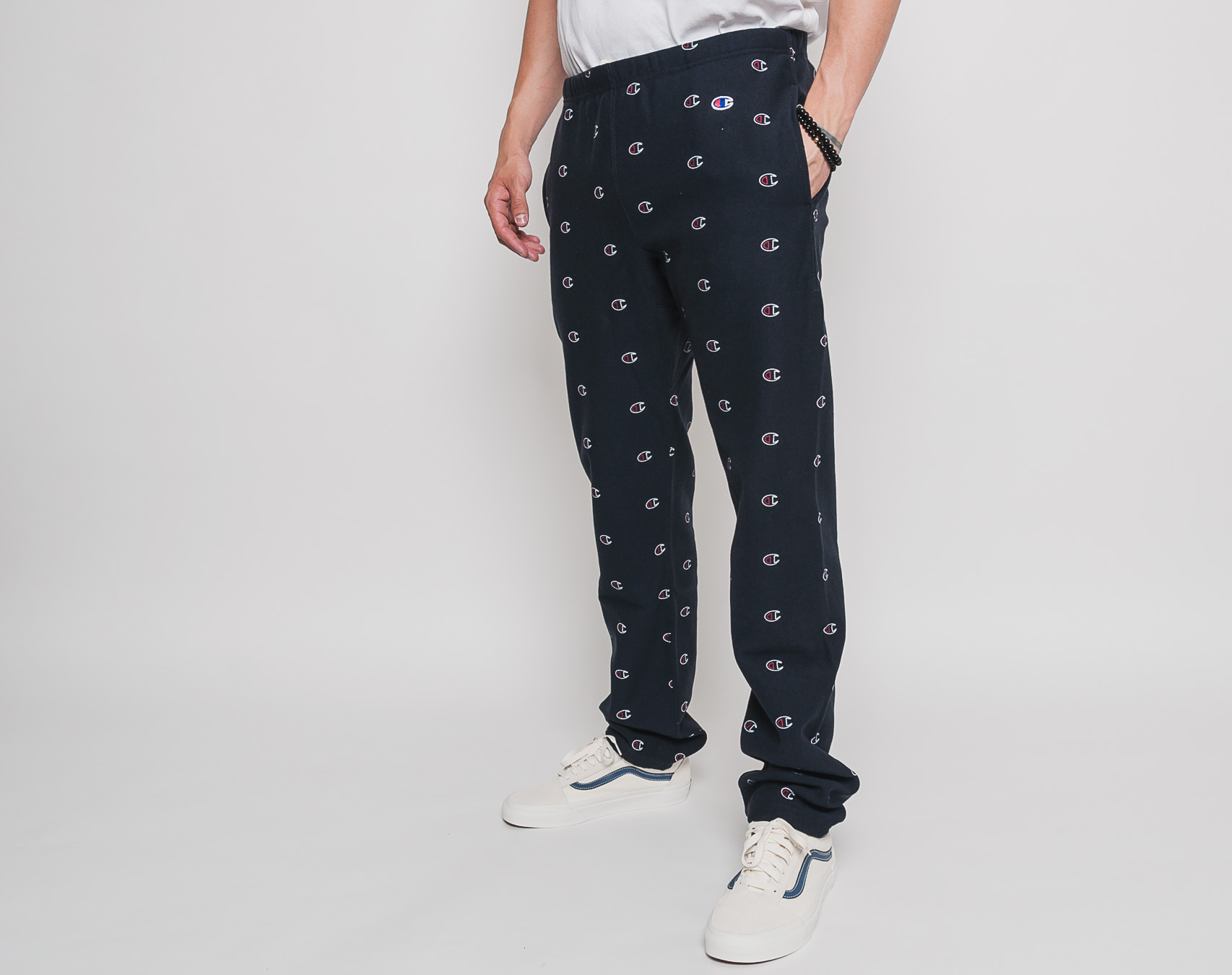 Tepláky Champion Mini Logo All Over Print Navy 210980 BS501 NNY