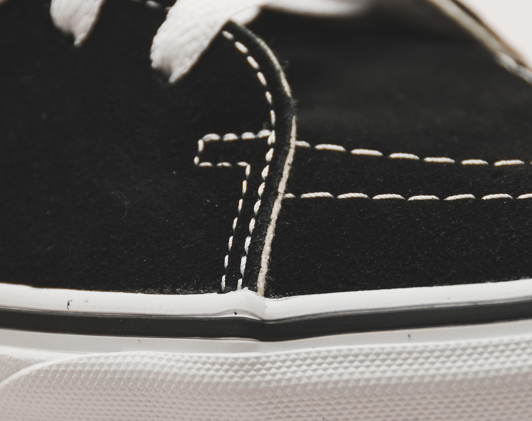 Boty VANS SK8-Hi Black/Black/White VD5IB8C