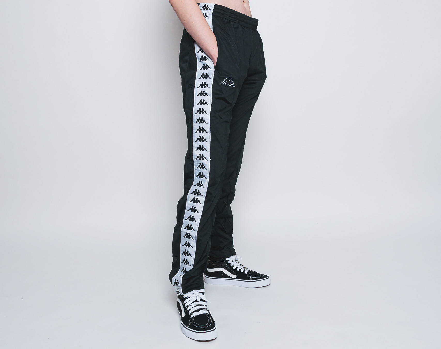 Tepláky Kappa Banda Astoria Snaps Slim Black/White 303KUE0 AE2