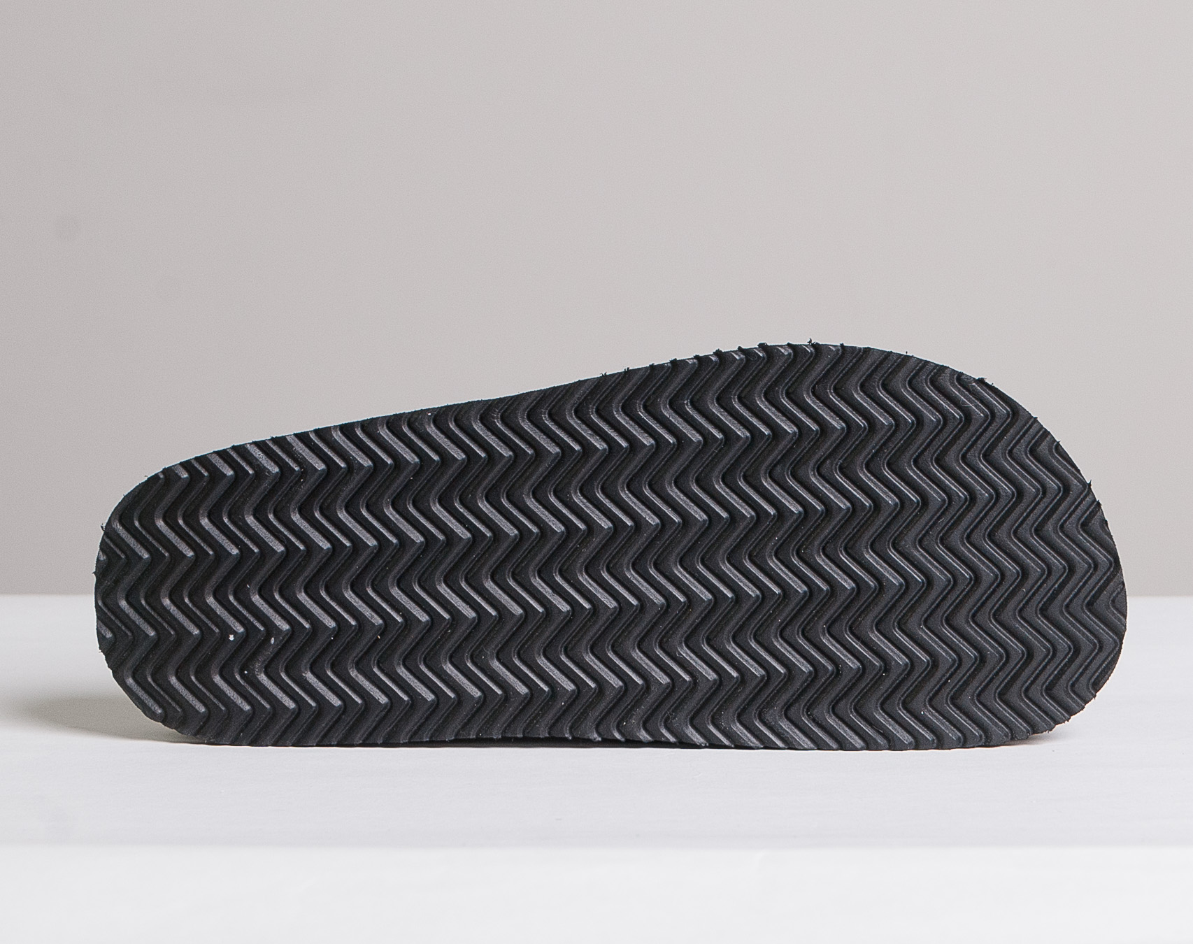 Dámské Pantofle FILA Morro Bay Zeppa 1010639 11W Black/Stripe