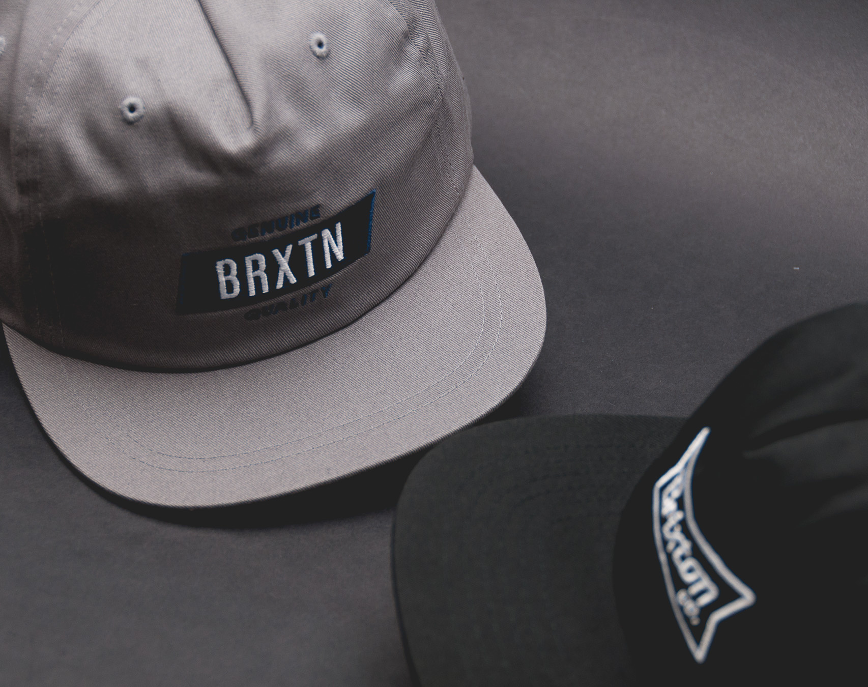 Kšiltovka Brixton Sutter Grey