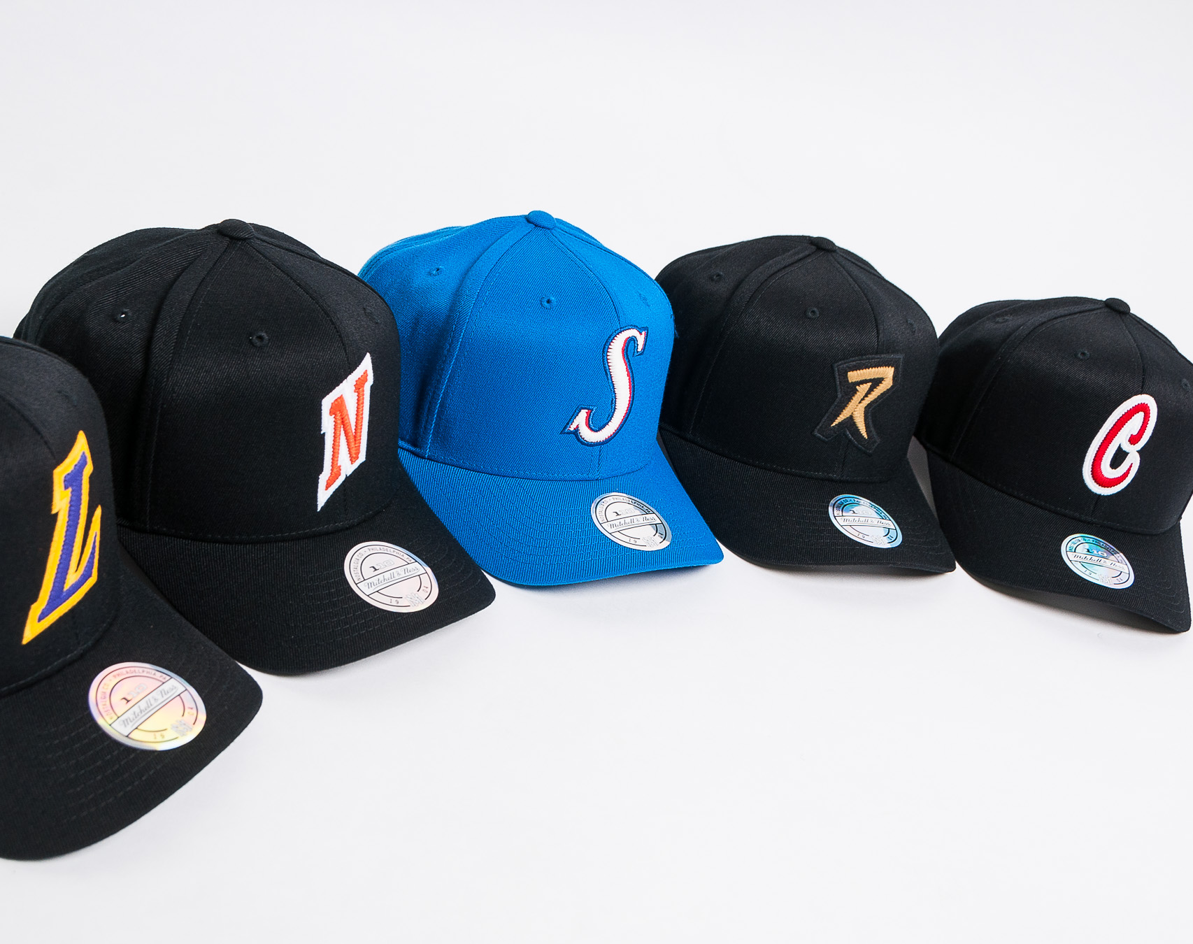 Kšiltovka Mitchell & Ness Philadelphia 76ers Hardwood Classic Freshman 110 Curved Blue Snapback