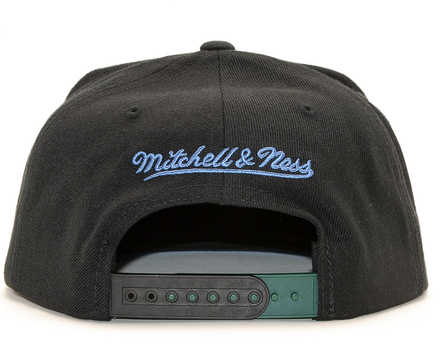 Kšiltovka Mitchell & Ness Cleveland Cavaliers 403 Blind Camo Snapback