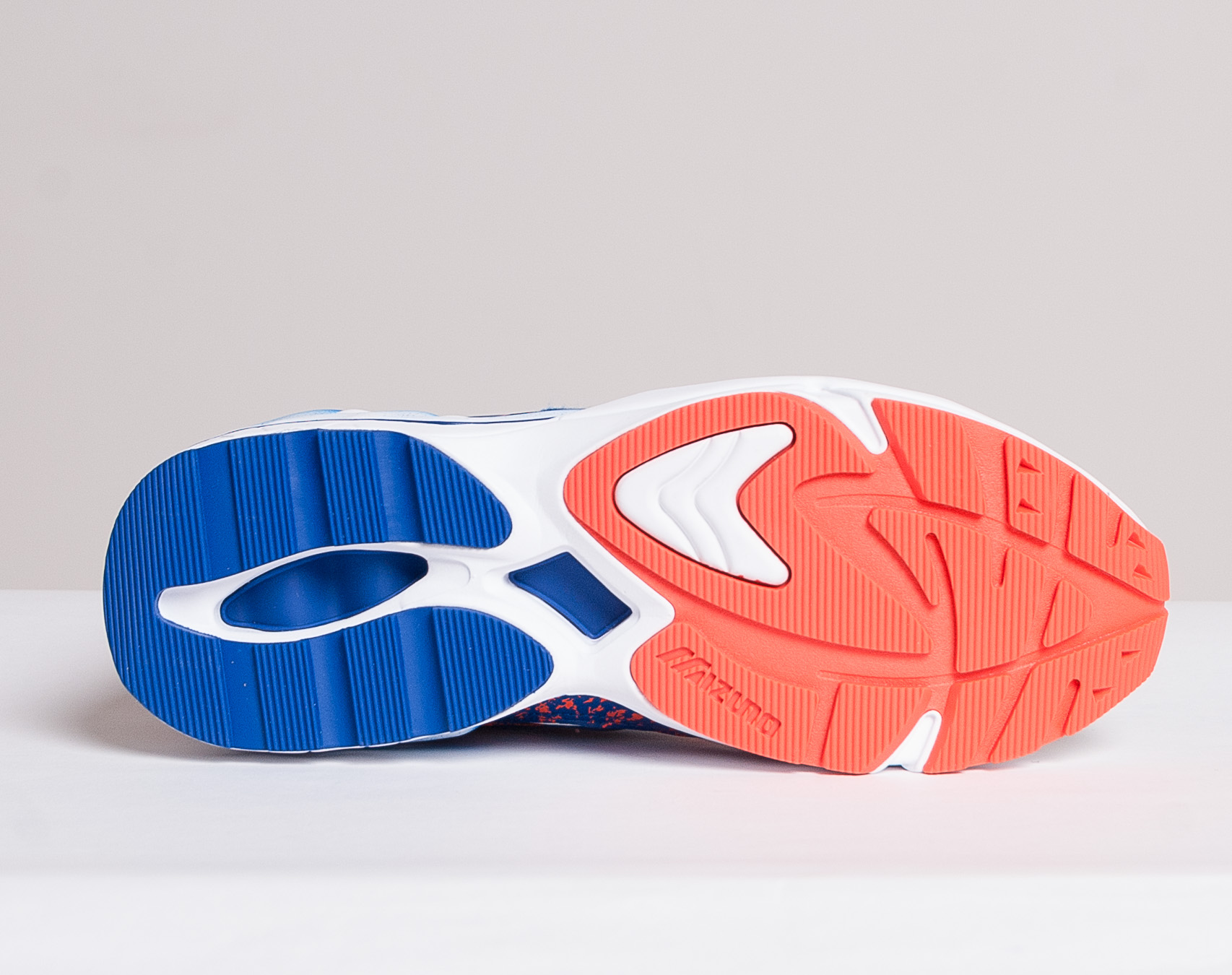 Boty Mizuno Wave Rider 1 White/Reflex Blue/Nasturtium D1GA192522