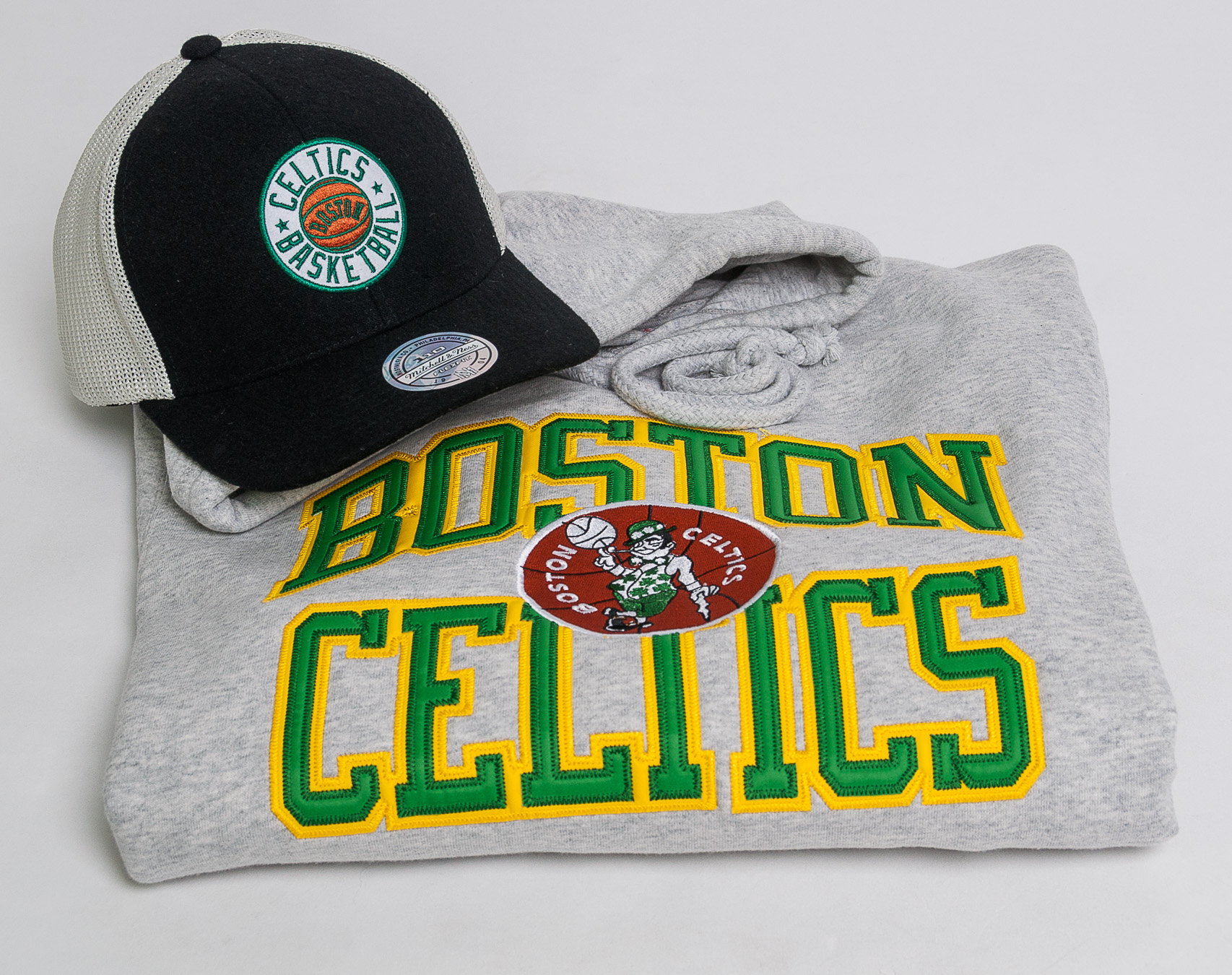 Kšiltovka Mitchell & Ness Patch 110 SB Boston Celtics Black/White Snapback