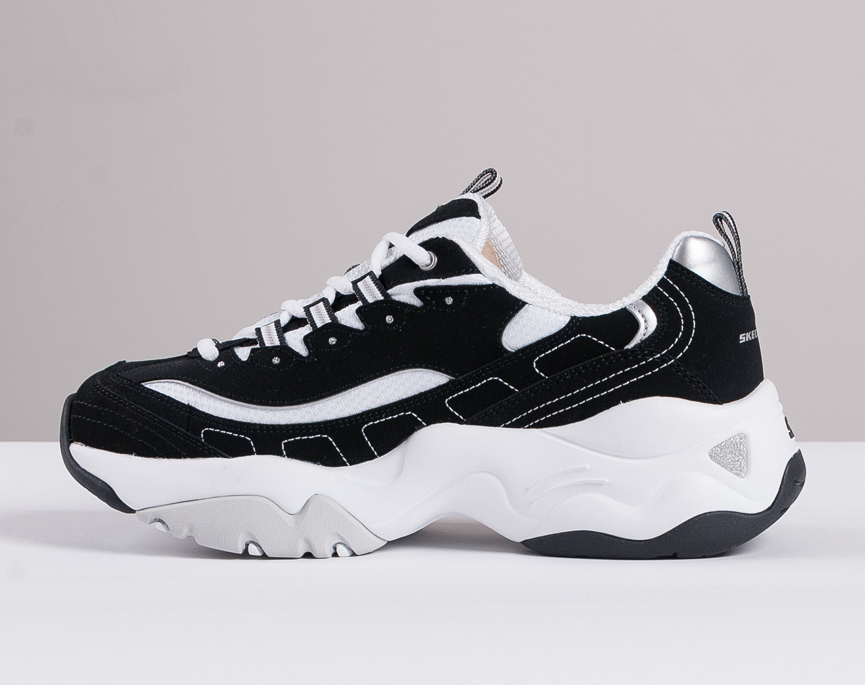 Dámské Boty Skechers D'Lites 3.0 Stride Ahead 12956 BKW Black/White