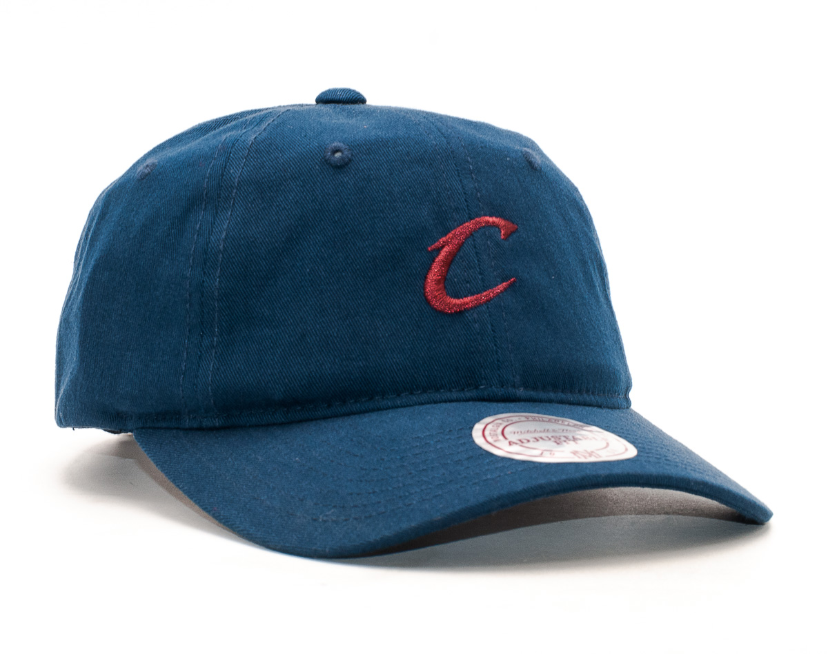 Dad Cap Kšiltovka Mitchell & Ness Chukker Cleveland Cavaliers Navy Strapback