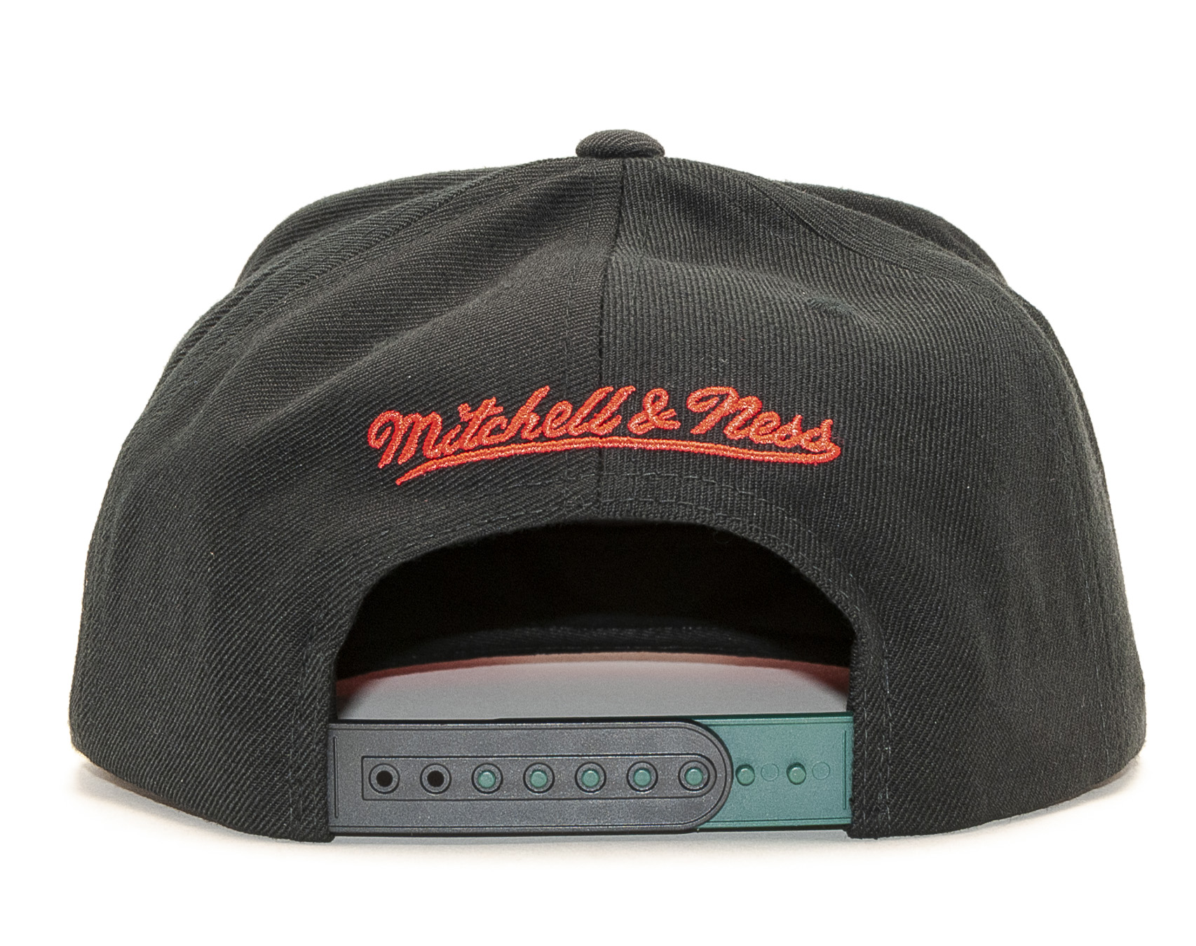 Kšiltovka Mitchell & Ness Detroit Pistons 403 Blind Camo Snapback