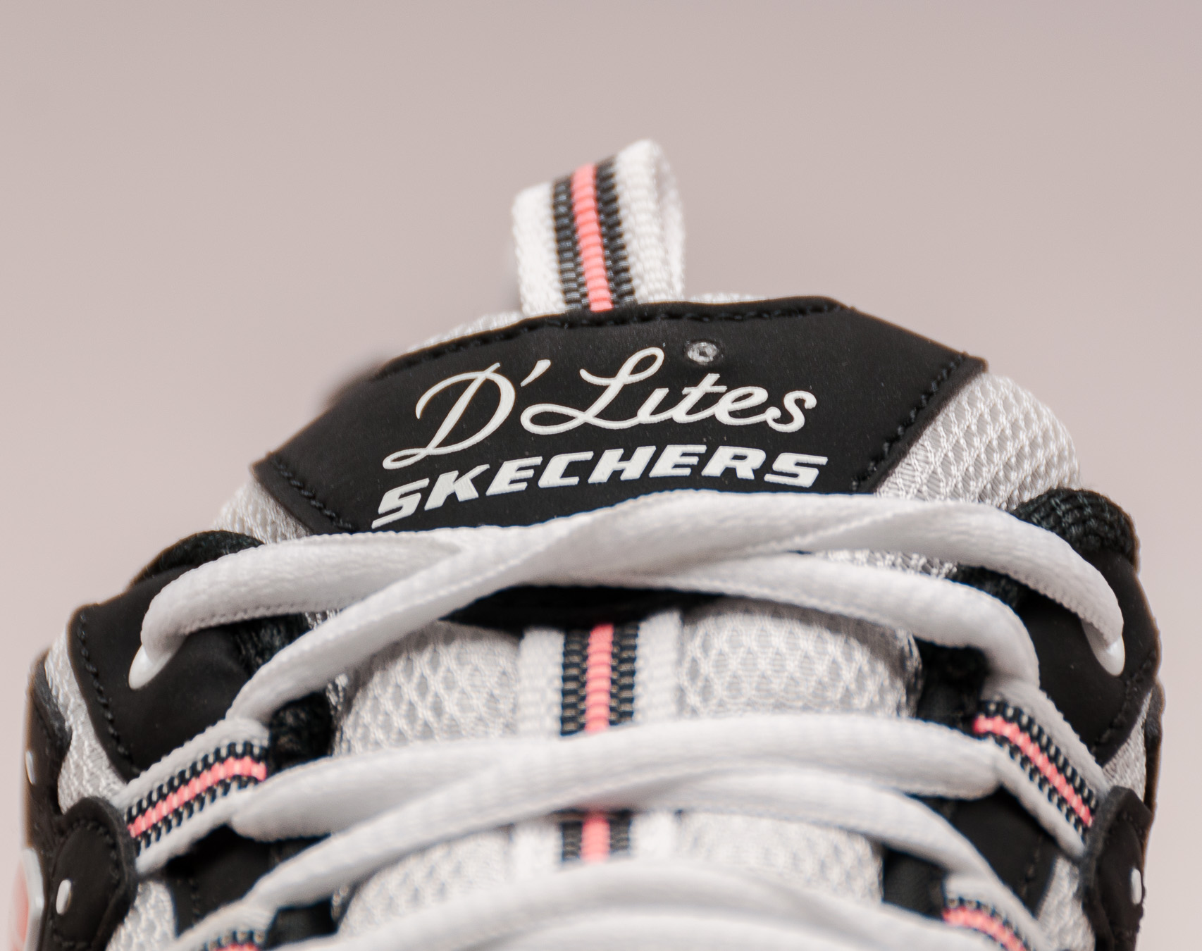 Dámské Boty Skechers D´Lites New Journey 11947 Black/White/Grey
