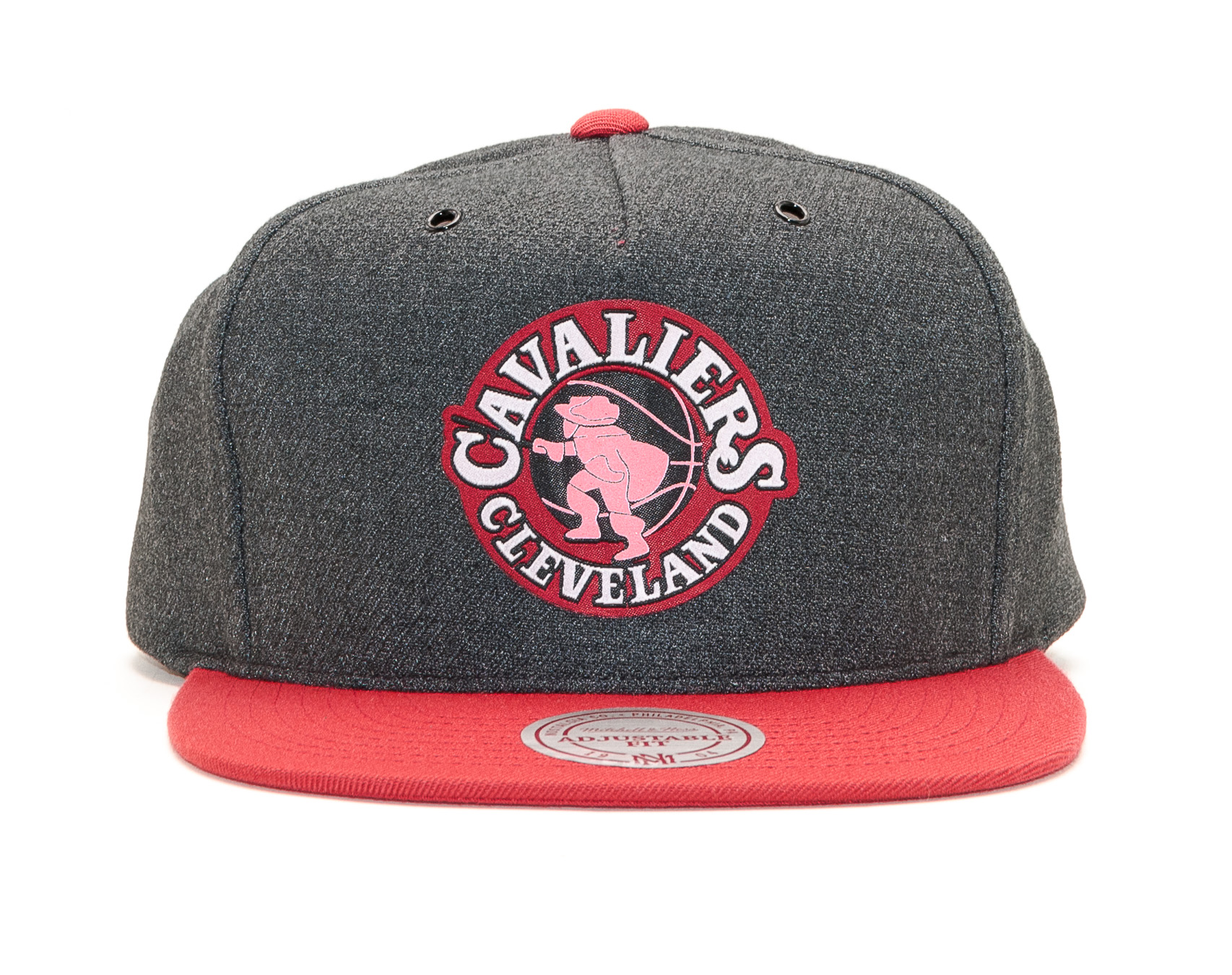 Kšiltovka Mitchell & Ness Cleveland Cavaliers Hardwood Classic Woven Reflective Charcoal/Red Snapback