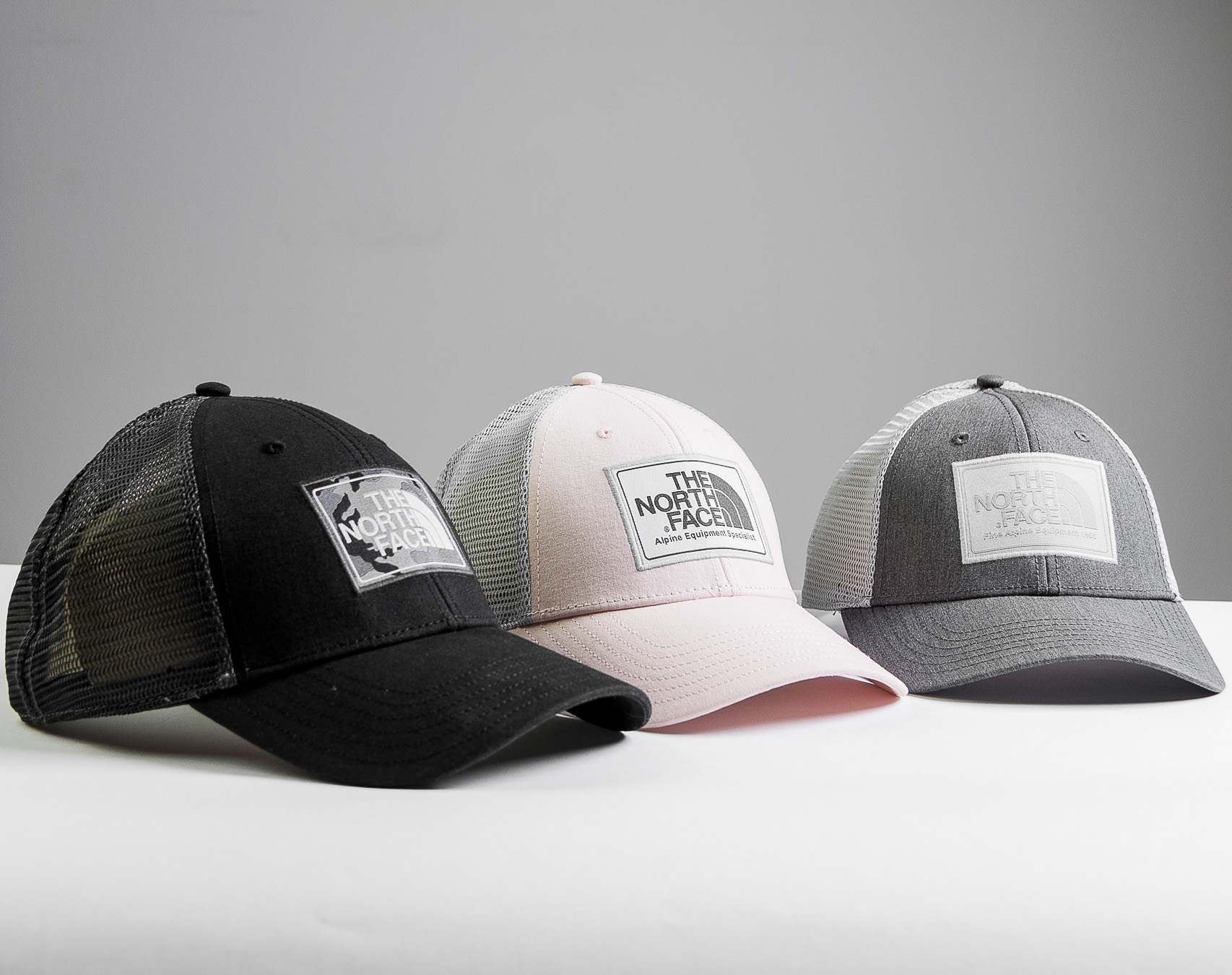 Kšiltovka The North Face Mudder Trucker Pink Salt/Asphalt Grey Snapback