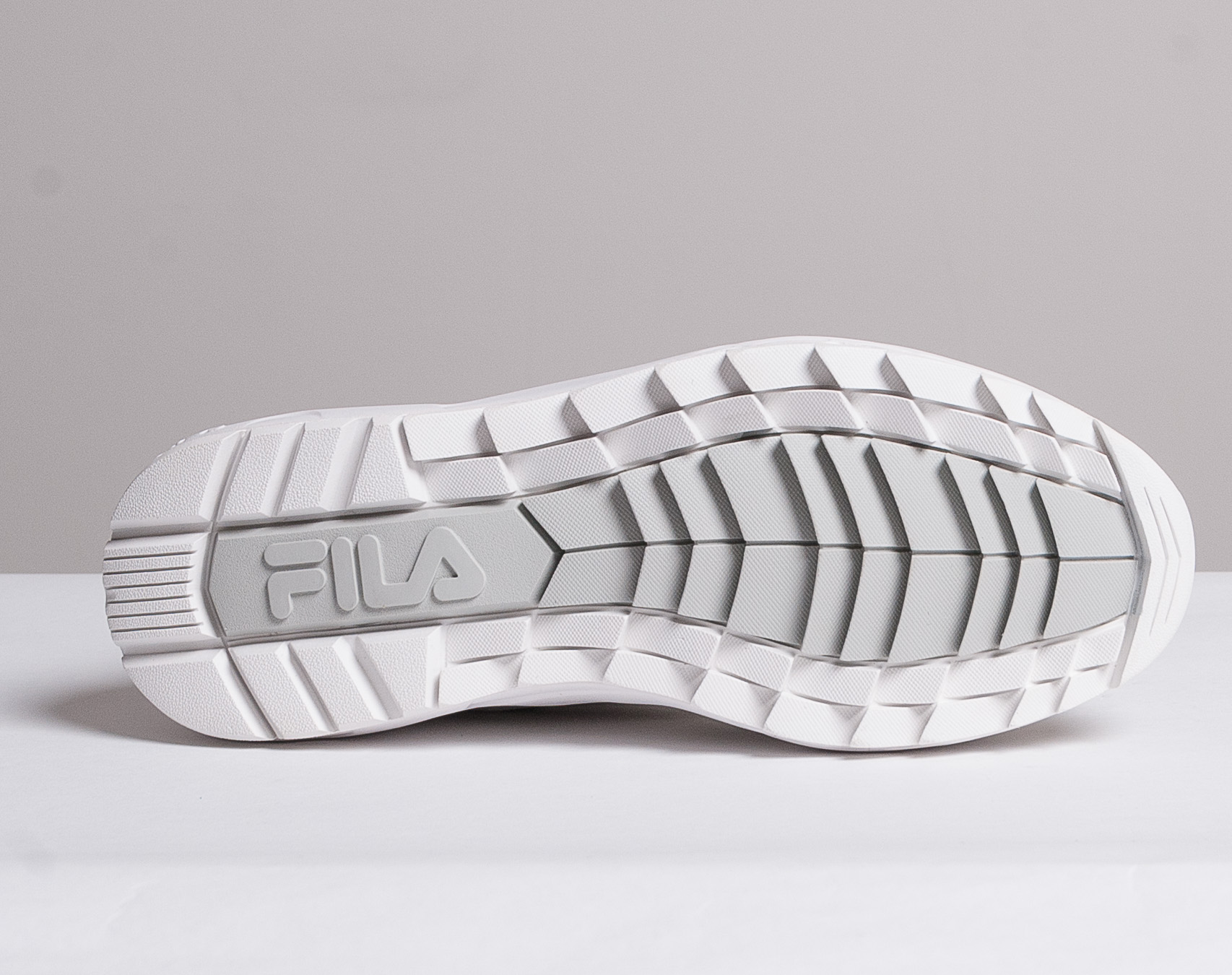 Boty FILA Vault CMR Jogger L Low 1010587 1FG White