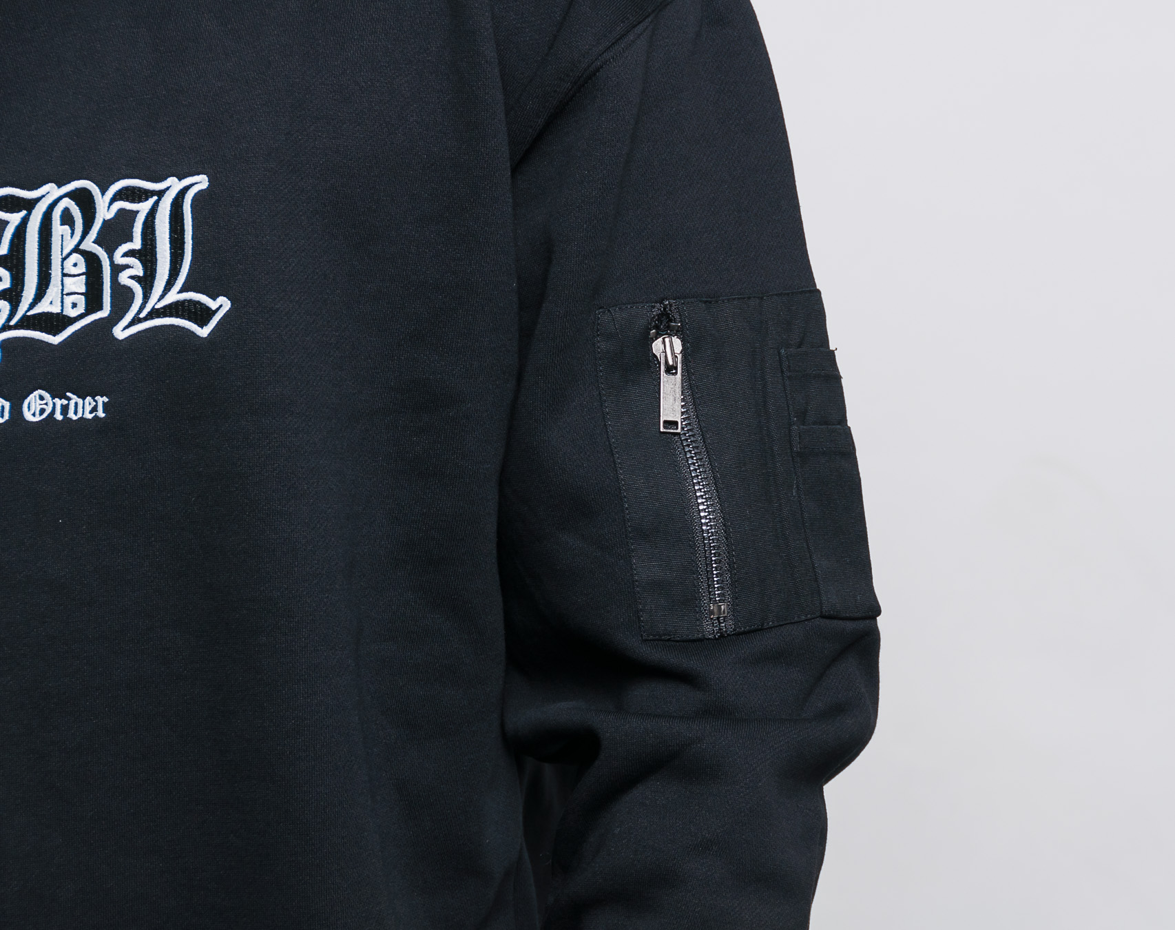 Mikina Cayler & Sons CSBL Arise Crewneck Black/White