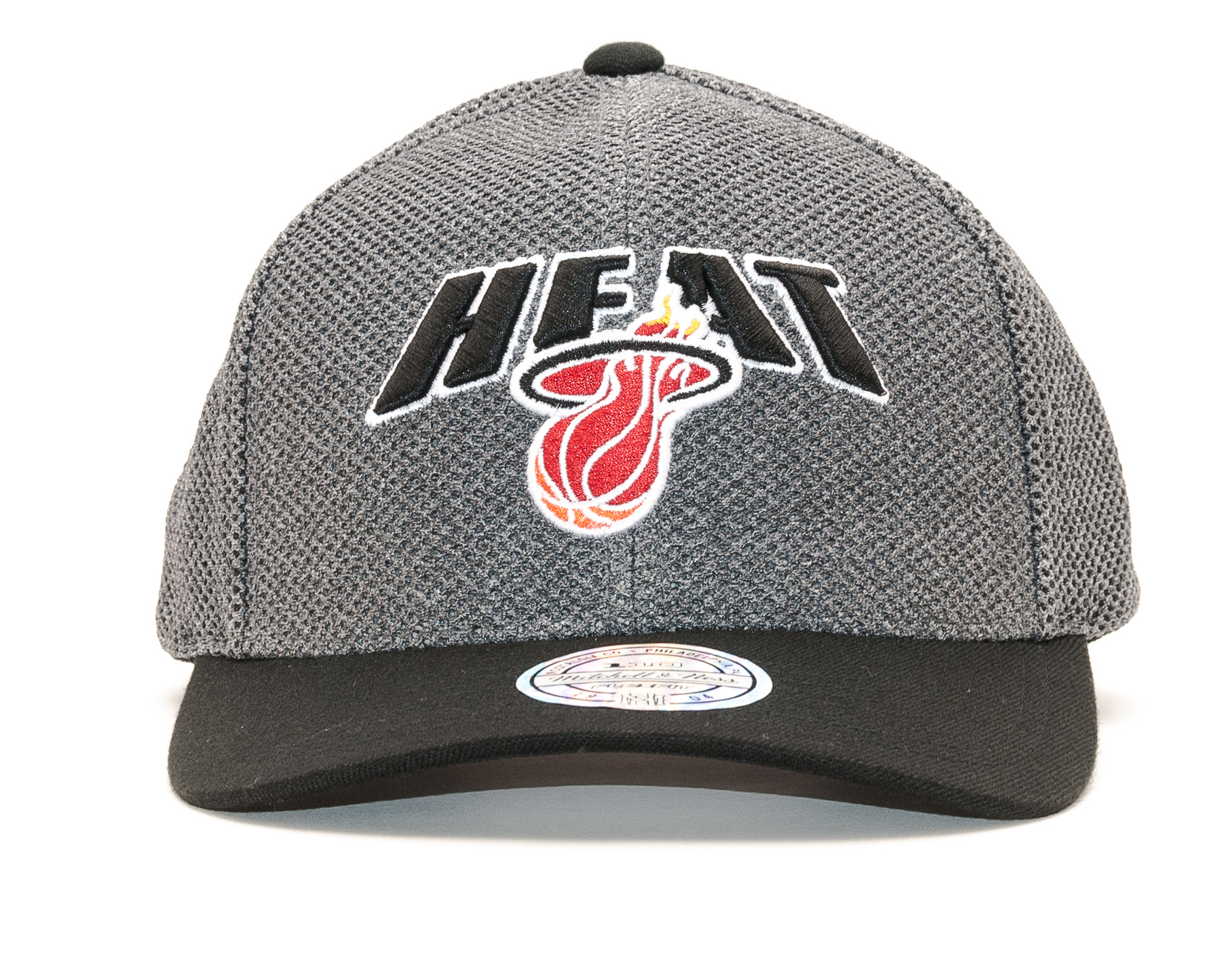 Kšiltovka Mitchell & Ness Flashback 110 SB Miami Heat Charcoal/Black Snapback