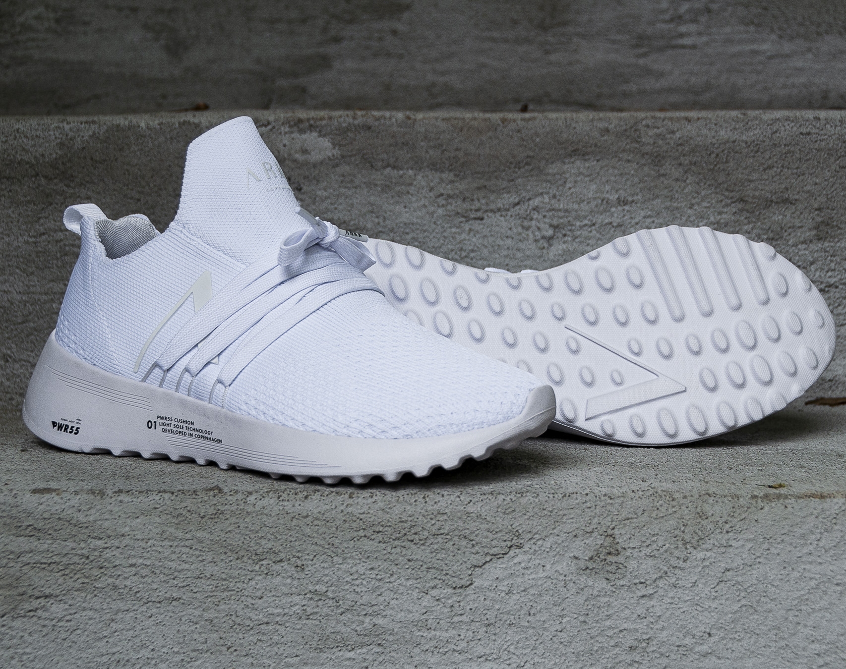 Dámské Boty ARKK Raven FG 2.0 PWR55 Triple White ML1436–0010