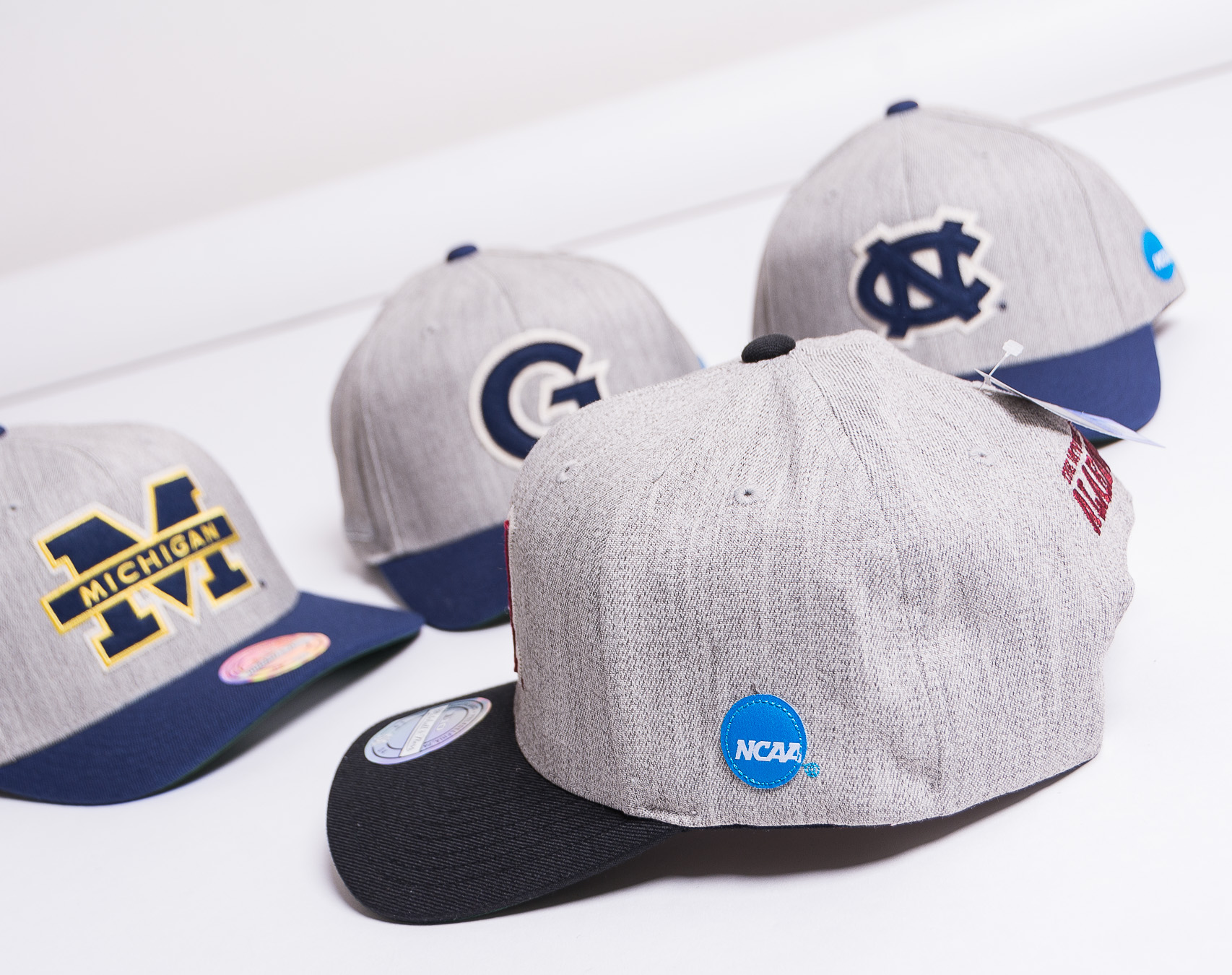 Kšiltovka Mitchell & Ness North Carolina Tar Heels Hometown Snapback