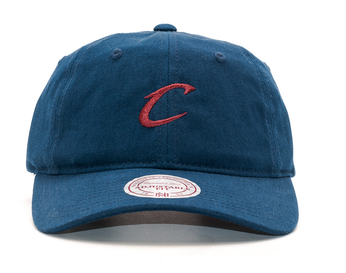 Dad Cap Kšiltovka Mitchell & Ness Chukker Cleveland Cavaliers Navy Strapback
