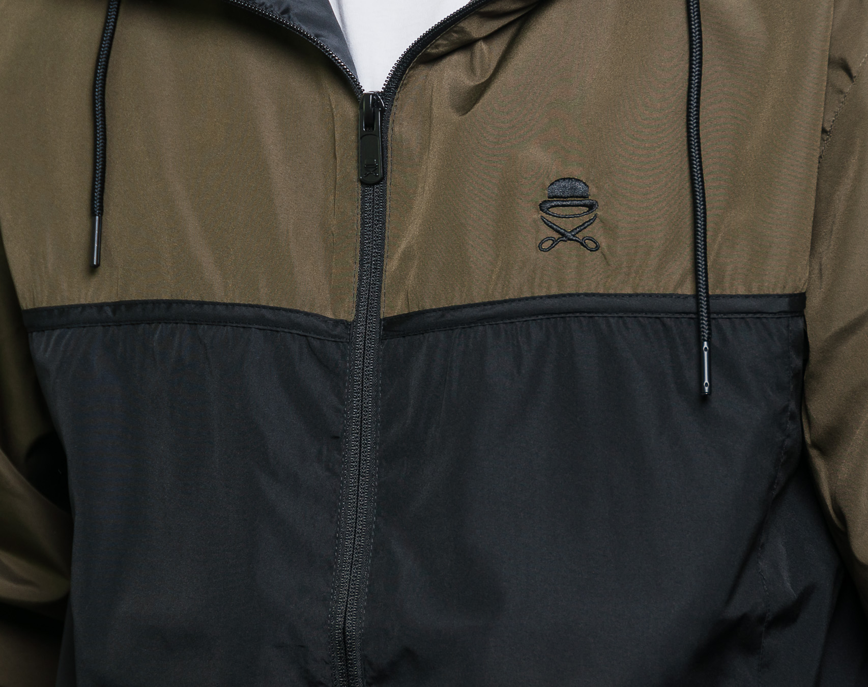 Bunda pánská Cayler & Sons PA Small Icon Windbreaker Olive/Black