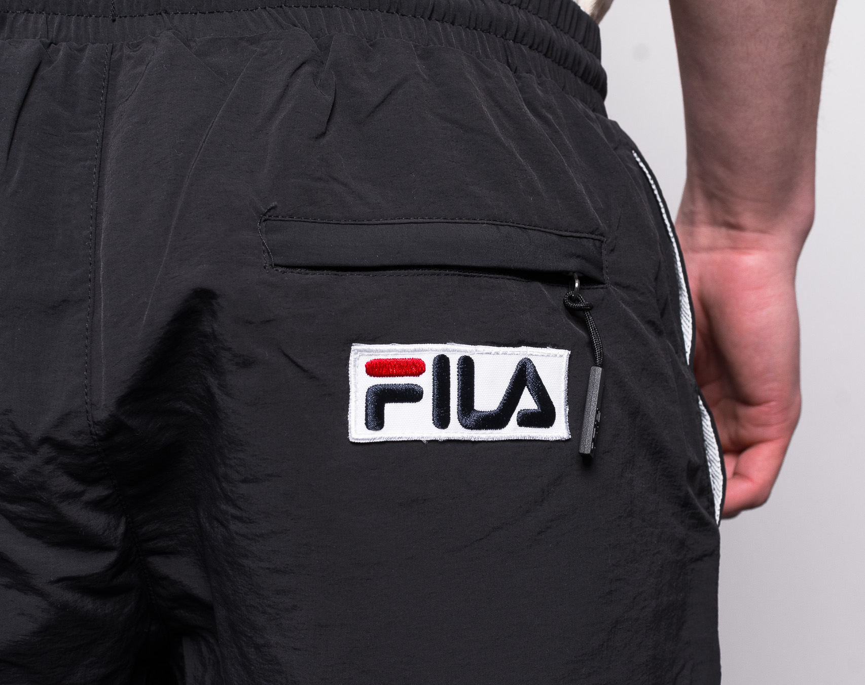 Kraťasy FILA Owen Shorts Black
