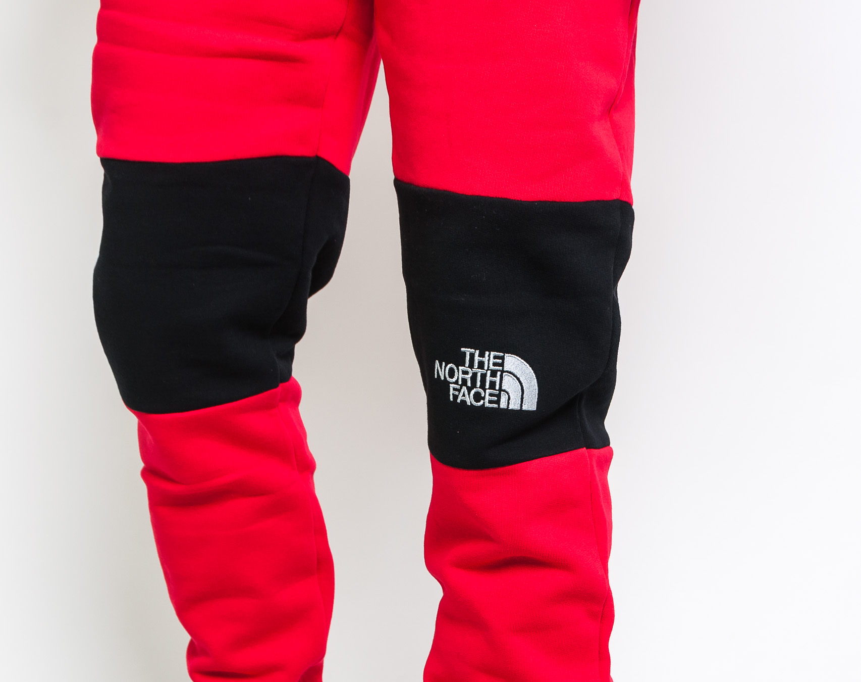 Tepláky The North Face Himalayan Pant Red
