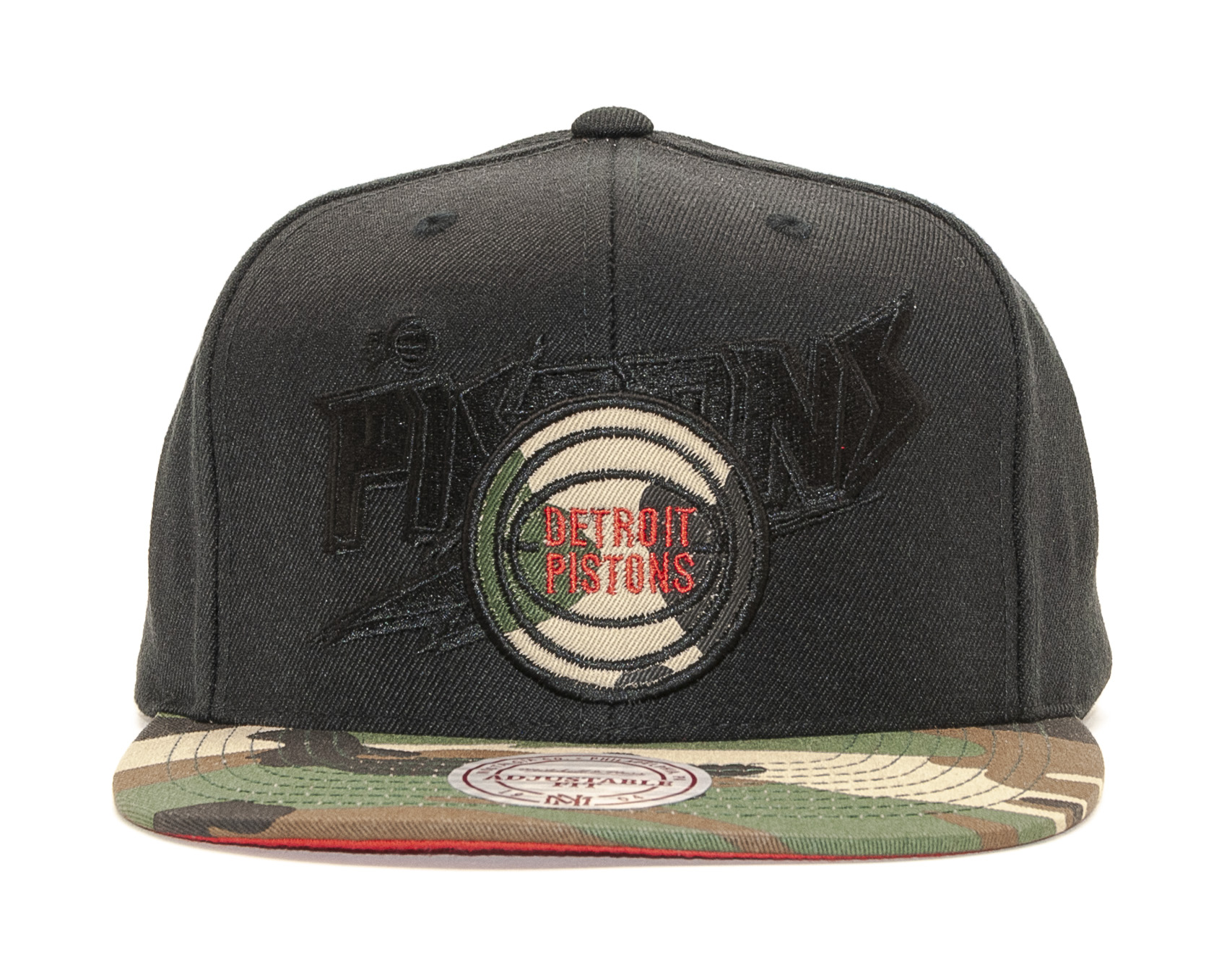 Kšiltovka Mitchell & Ness Detroit Pistons 403 Blind Camo Snapback