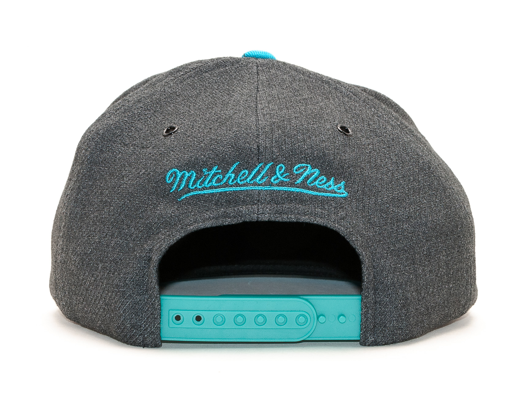 Kšiltovka Mitchell & Ness Charlotte Hornets Hardwood Classic Woven Reflective Charcoal/Teal Snapback