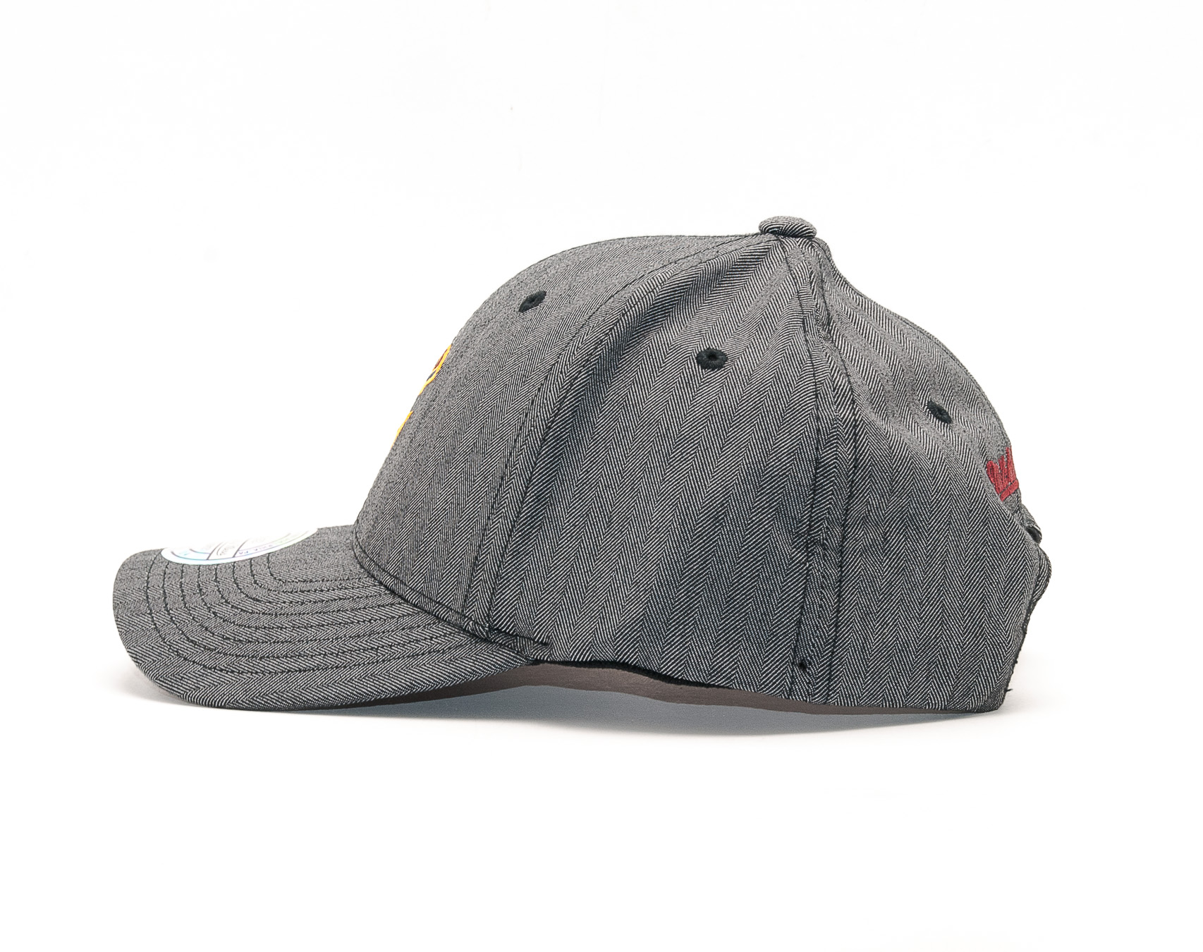 Kšiltovka Mitchell & Ness Poly Herringbone 110 Cleveland Cavaliers Grey/Black Snapback