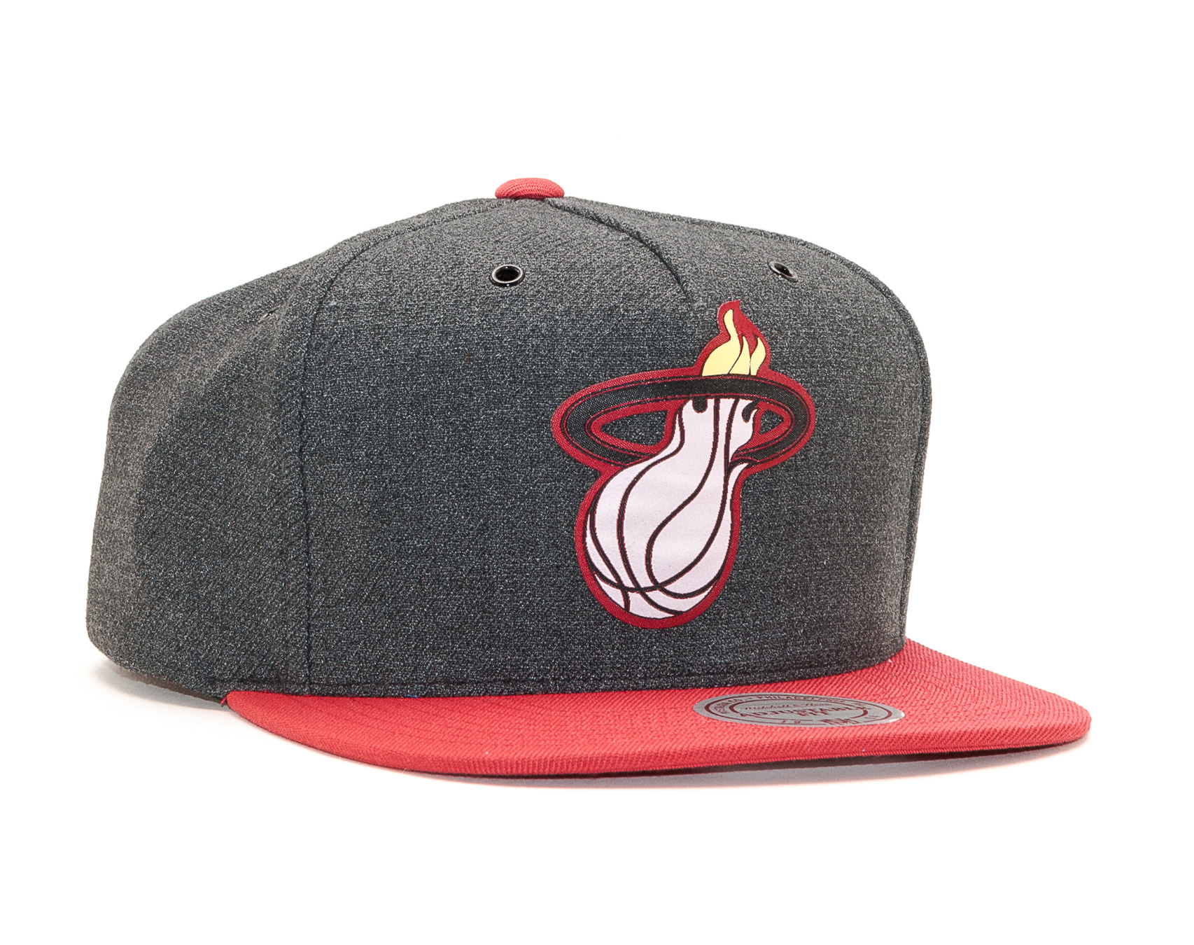 Kšiltovka Mitchell & Ness Miami Heat Hardwood Classic Woven Reflective Charcoal/Red Snapback