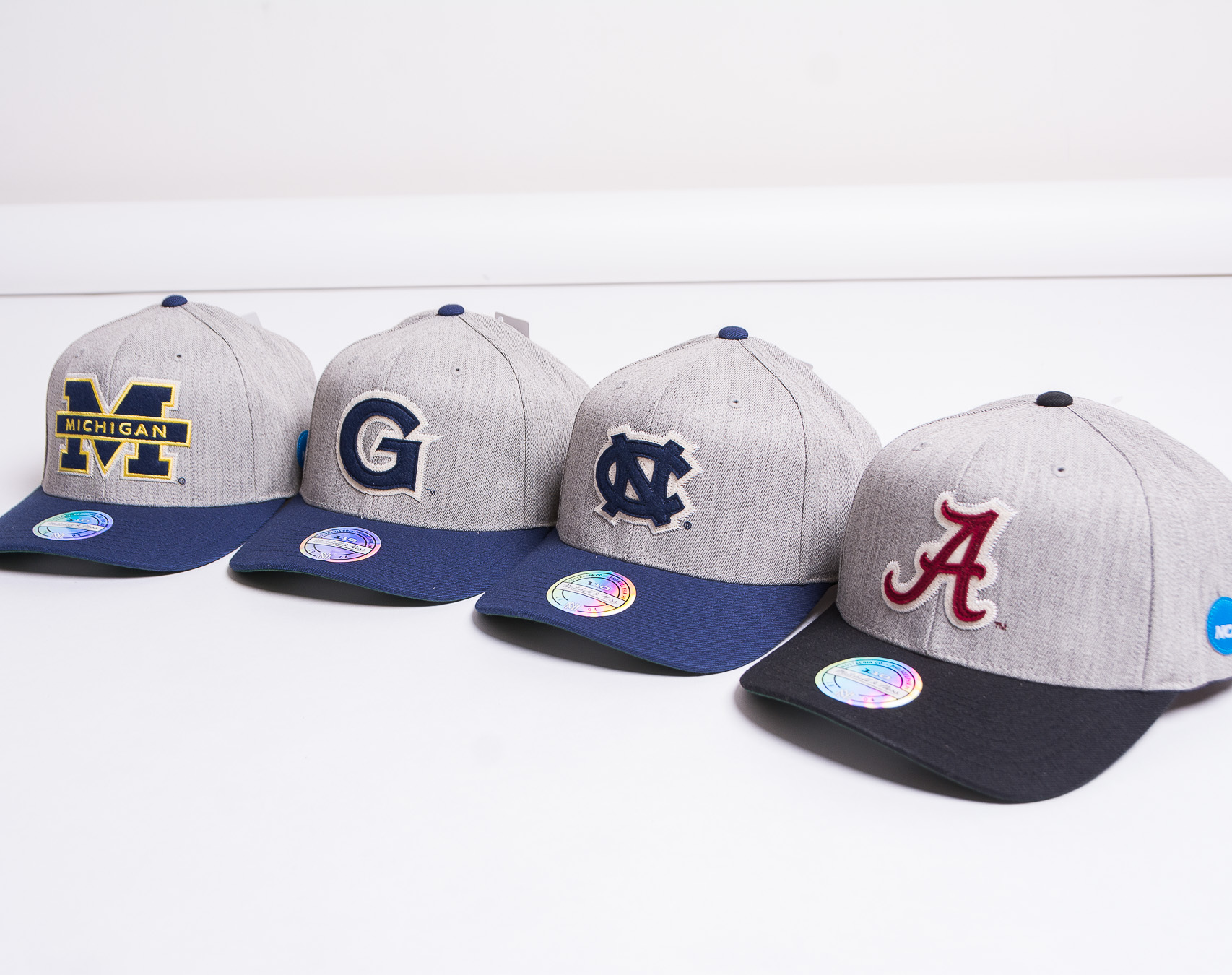 Kšiltovka Mitchell & Ness North Carolina Tar Heels Hometown Snapback