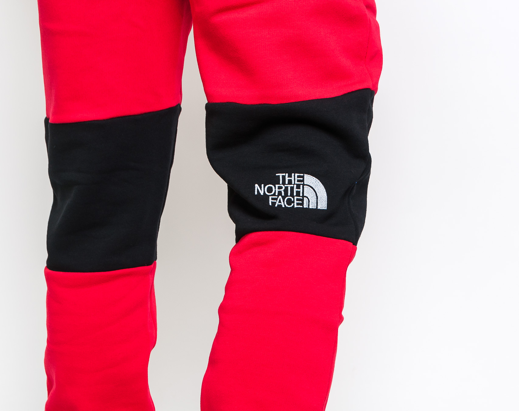 Tepláky The North Face Himalayan Pant Red