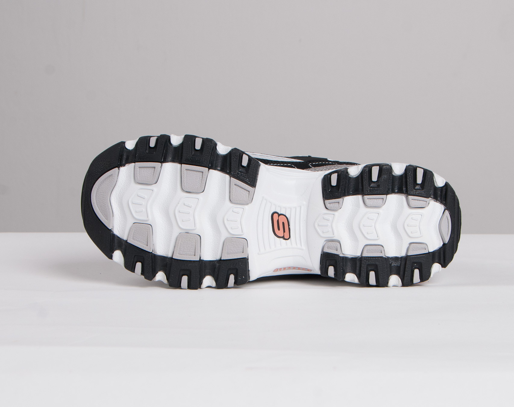 Dámské Boty Skechers D´Lites New Journey BKWG 11947 Black/White