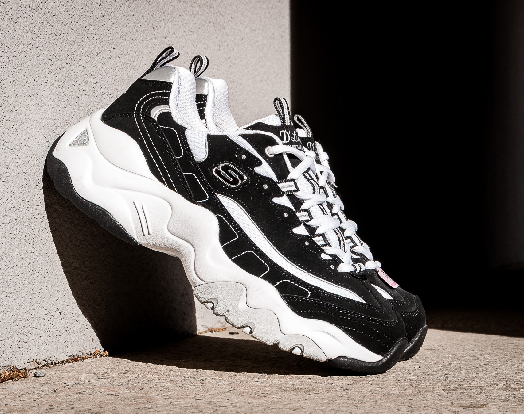 Dámské Boty Skechers D'Lites 3.0 Stride Ahead 12956 BKW Black/White