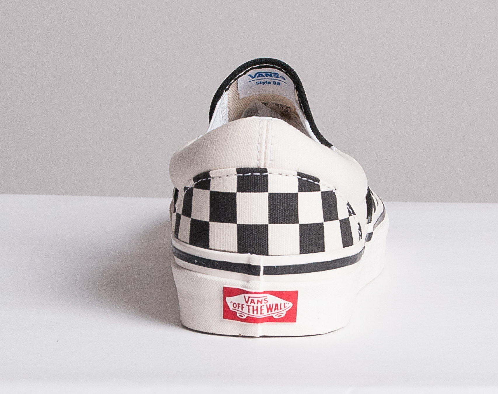 Boty VANS Classic Slip-On 9 Anaheim Factory Checkerboard White/Black 3JEXPU1