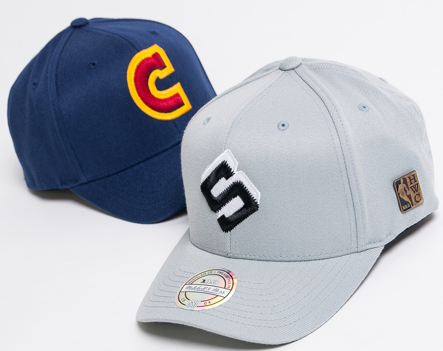 Kšiltovka Mitchell & Ness Cleveland Cavaliers Hardwood Classic Freshman 110 Curved Navy Snapback