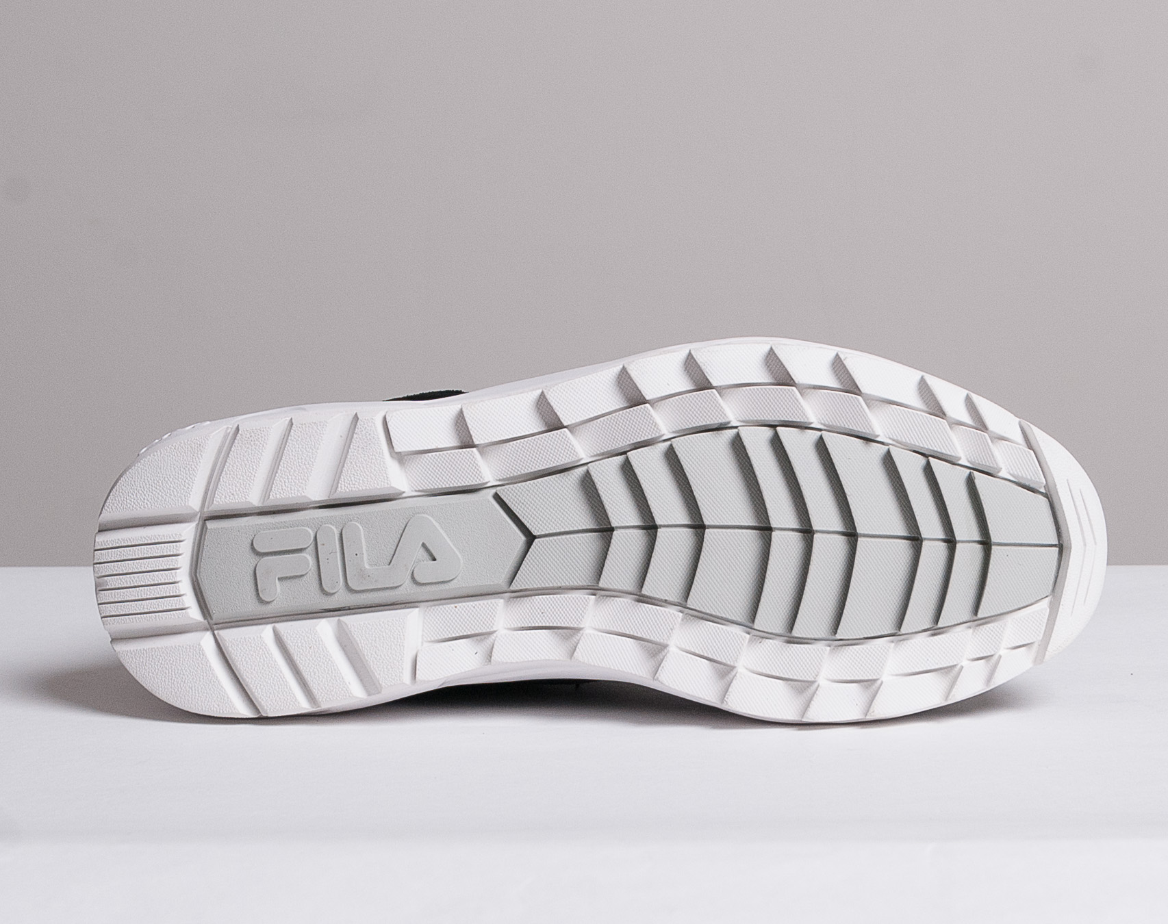 Boty FILA Vault CMR Jogger L Low 1010587 25Y Black