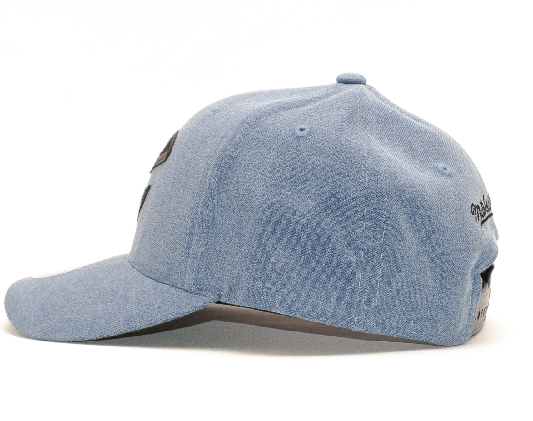Kšiltovka Mitchell & Ness Cleveland Cavaliers 298 Erode Navy Snapback